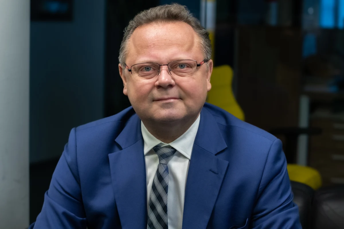 "Jako polska dyplomacja reagujemy na decyzję Niemiec ws. kontroli granicznych. Ta decyzja jest niedopuszczalna. To jednak efekt polityki wewnętrznej i sytuacji w Niemczech, a nie jakichkolwiek realnych powodów braku ochrony granicy, ponieważ ta granica jest dobrze chroniona. Niemcy mają rosnące nastroje antyimigranckie" – mówił Andrzej Szejna, wiceminister spraw zagranicznych, poseł Lewicy w Rozmowie o 7:00 w Radiu RMF24. "Unia Europejska musi zachować strefę Schengen, musi jej bronić" - wyraził przekonanie gość Tomasz Terlikowskiego.