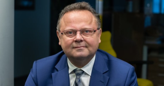 "Jako polska dyplomacja reagujemy na decyzję Niemiec ws. kontroli granicznych. Ta decyzja jest niedopuszczalna. To jednak efekt polityki wewnętrznej i sytuacji w Niemczech, a nie jakichkolwiek realnych powodów braku ochrony granicy, ponieważ ta granica jest dobrze chroniona. Niemcy mają rosnące nastroje antyimigranckie" – mówił Andrzej Szejna, wiceminister spraw zagranicznych, poseł Lewicy w Rozmowie o 7:00 w Radiu RMF24. "Unia Europejska musi zachować strefę Schengen, musi jej bronić" - wyraził przekonanie gość Tomasz Terlikowskiego.