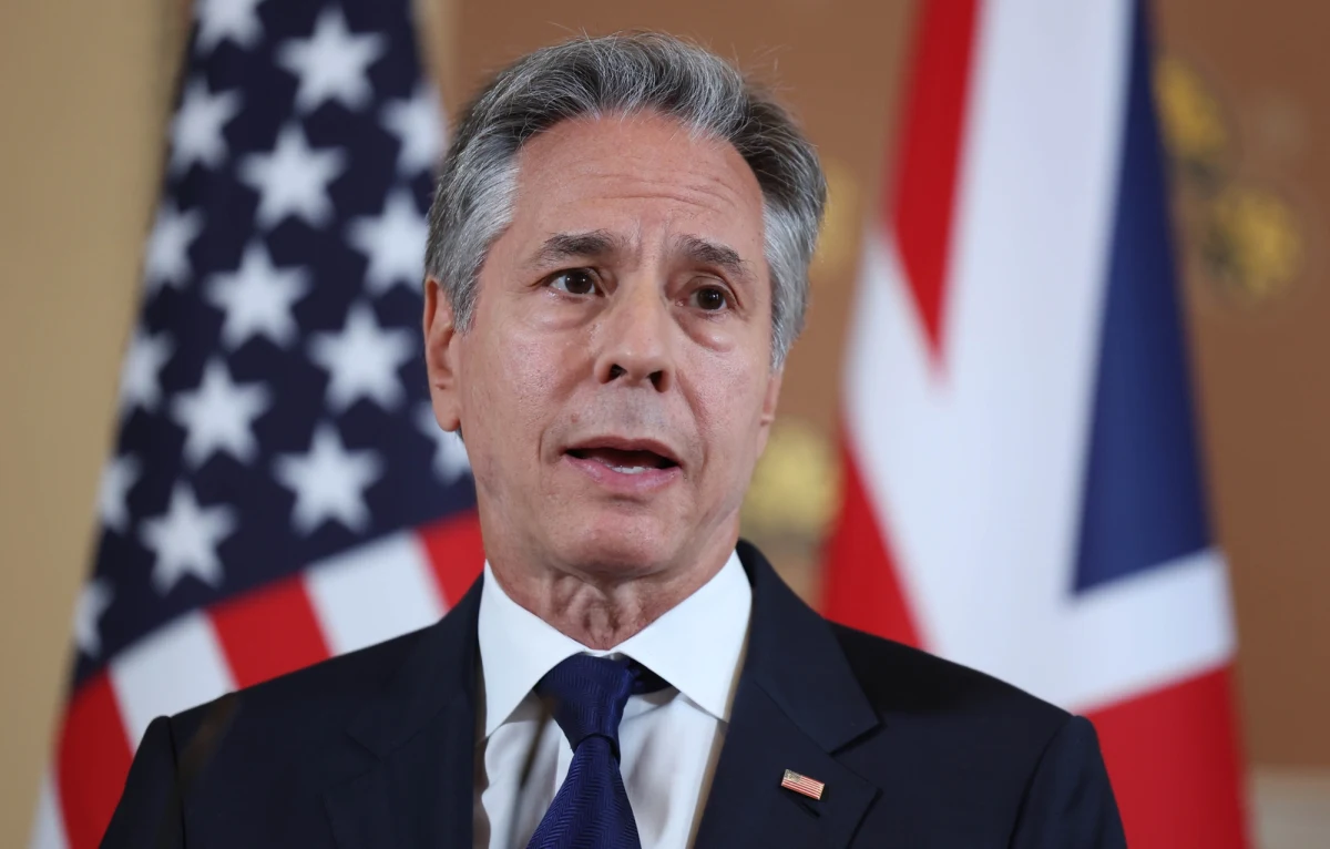 Prezydent Joe Biden "nie wyklucza" pozwolenia Ukrainie na wystrzeliwanie przekazywanych jej pocisków w głąb terytorium Rosji - powiedział w rozmowie z brytyjską stacją Sky News sekretarz stanu USA Antony Blinken.