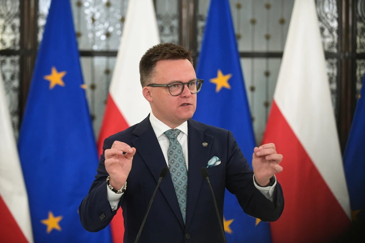 Marszałek Sejmu Szymon Hołownia ogłosił, że koalicja rządząca zamierza bojkotować Trybunał Konstytucyjny. Nie chce tam powoływać nowych sędziów na miejsce tych, którym wygasa kadencja.