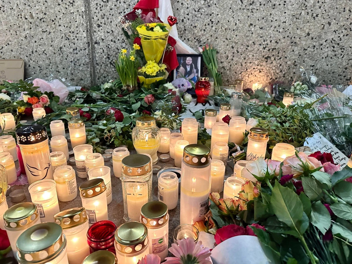 Szwedzka prokuratura poinformowała, że znaleziono broń, z której w kwietniu w Sztokholmie zamordowano 39-letniego Polaka. Akt oskarżenia wobec podejrzanego o morderstwo 18-latka ma być gotowy w listopadzie. Proces może ruszyć jeszcze w tym roku.