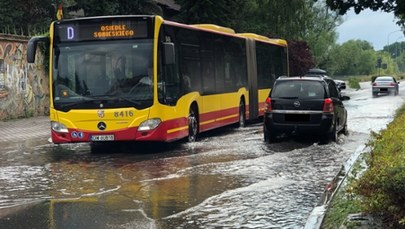 Wielka ulewa we Wrocławiu. "Może spaść 360 litrów deszczu na m2"