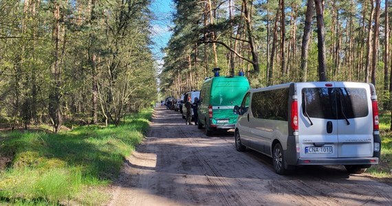 Rosyjską rakietę znalezioną w okolicach Bydgoszczy zbadają botanicy. Jak dowiedział się reporter RMF FM, prokuratura prowadząca śledztwo w sprawie naruszenia polskiej przestrzeni powietrznej w grudniu 2022 roku przez pocisk Ch-55 czeka na zamówioną opinię. 