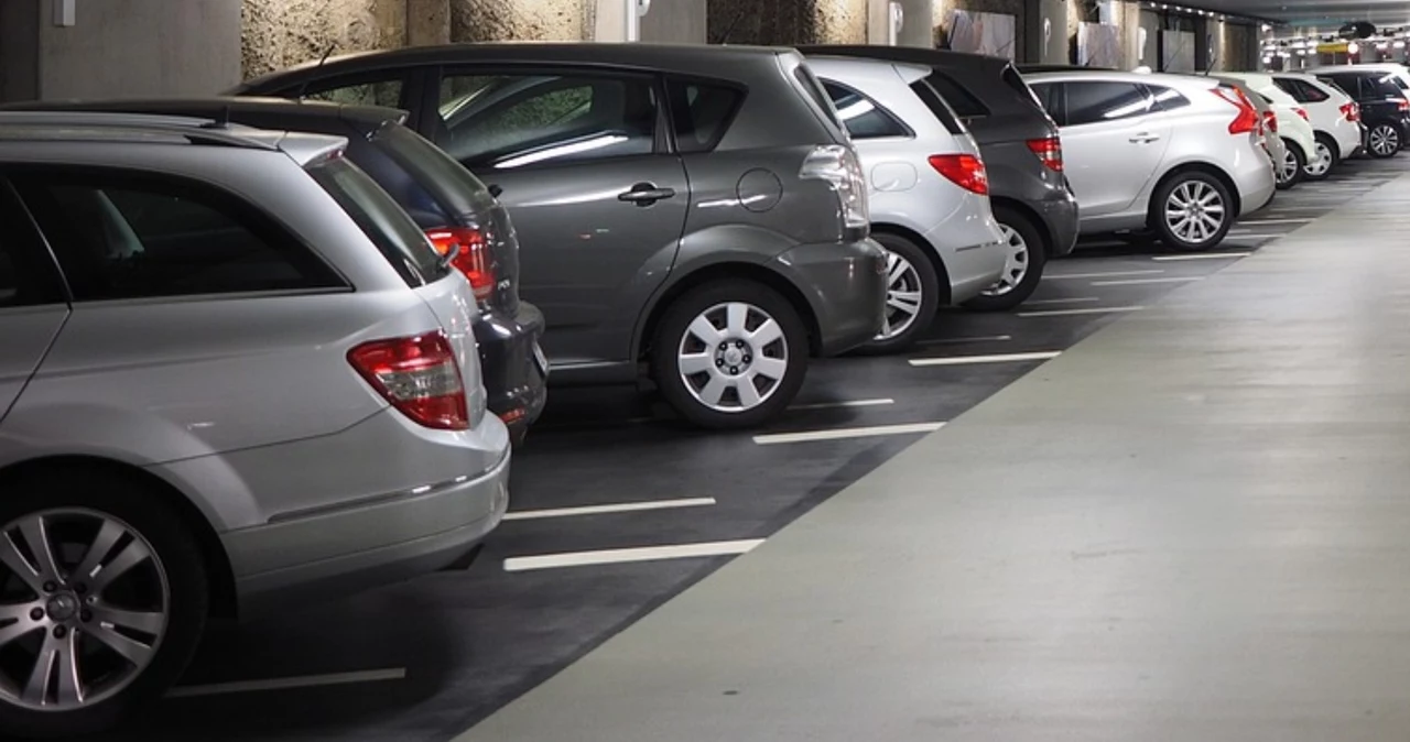 Osoby z niepełnosprawnościami mają czas do 30 września na przedłużenie karty parkingowej.