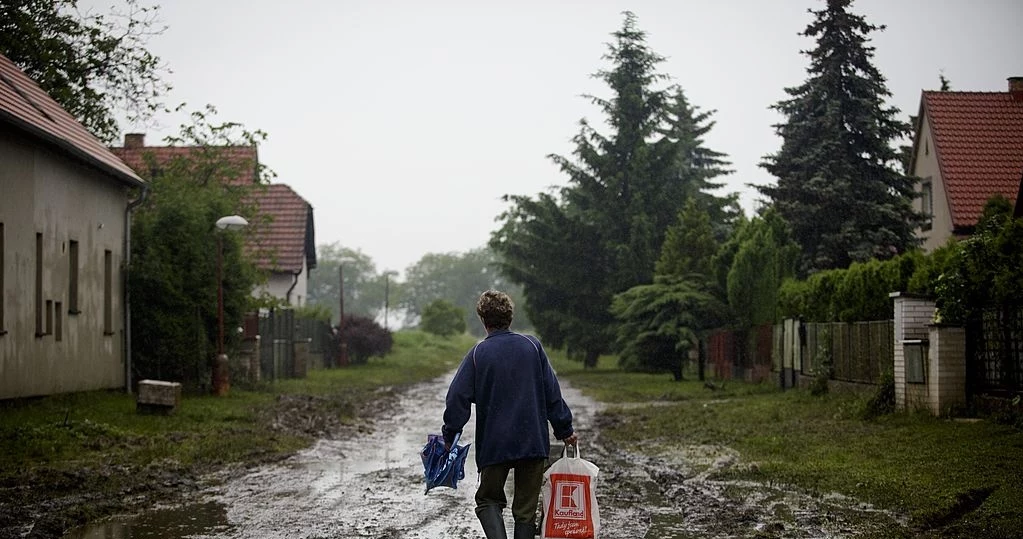 W ciągu najbliższych kilku dni w Czechach może dojść do powodzi. W wielu miejscach trwa opróżnianie zbiorników retencyjnych, by zrobić miejsce na masy wody, które przyniesie niż genueński