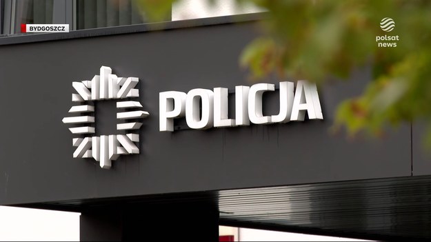 Mieli łapać nietrzeźwych kierowców - sami byli pod wpływem środków odurzających. Chodzi o dwóch policjantów z Torunia, którzy zaczęli zmianę odurzeni narkotykami. Szybko zostali zatrzymani, mają być zwolnieni ze służby, a ponadto sprawą zajął się prokurator.Materiał dla "Wydarzeń" przygotowała Iwona Urbańska.