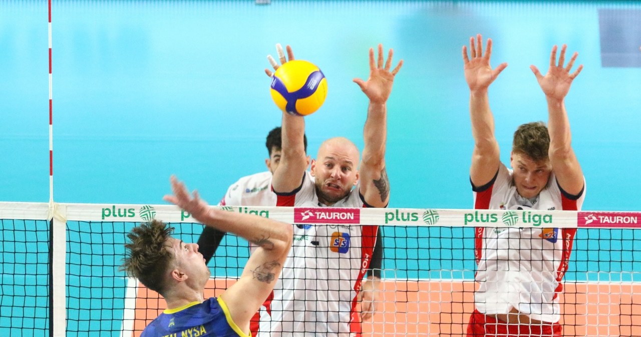 siatkówka, liga, PLS, AZS, siatkarze, siatkarki, wyniki na żywo, siatkówka kobiet, polska reprezentacja Bartosz Kurek gotowy, ale co z Leonem? Wielki start już dziś i od razu hit