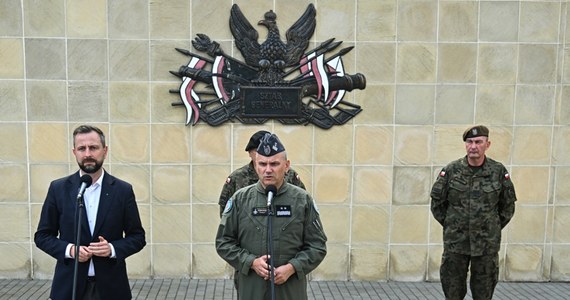 Wojsko jest w pełnej gotowości w związku z zagrożeniem powodziowym - zapewnia wicepremier i minister obrony narodowej Władysław Kosiniak-Kamysz. Dodał, że do działania przygotowanych jest ponad 2,5 tys. żołnierzy.