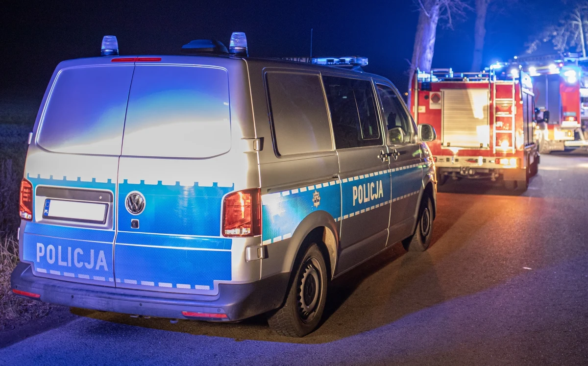 18-latka zmarła w wyniku tragicznego wypadku w Mszanie Dolnej w powiecie limanowskim, gdzie nocą z piątku na sobotę zderzyły się dwa samochody. Siedem osób zostało rannych.