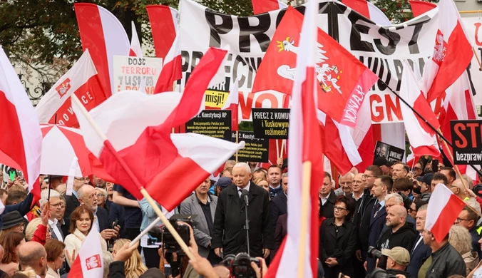 PiS protestuje w Warszawie. Demonstracja w "szczególnej chwili"