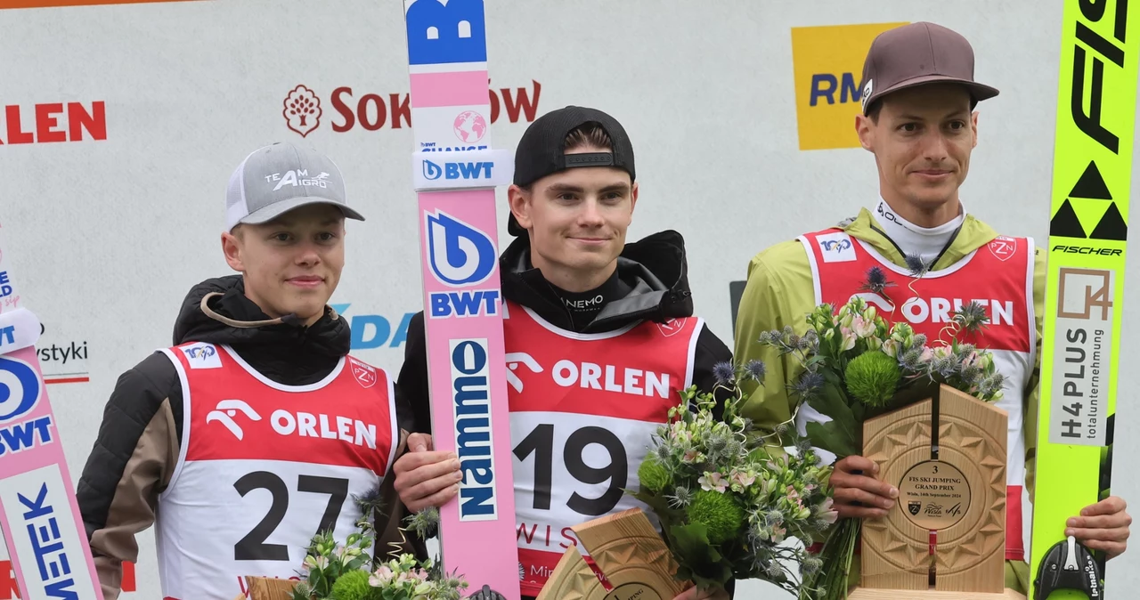 Artti Aigro, Marius Lindvik i Gregor Deschwanden na podium po sobotnim konkursie Letniego Grand Prix w Wiśle