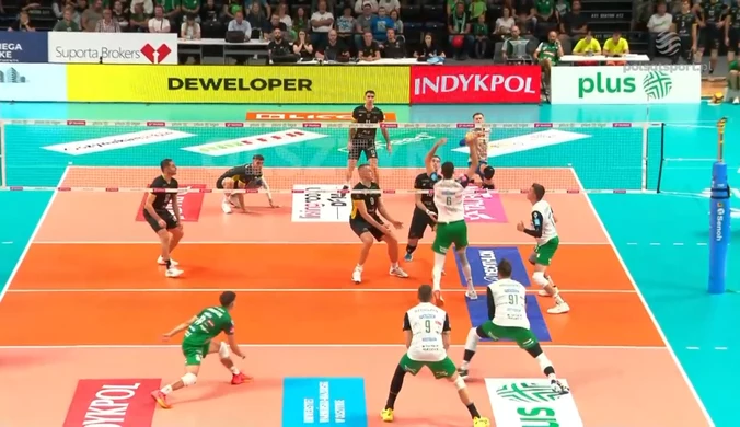 Najlepsze bloki w meczu Indykpol AZS Olsztyn - PGE GiEK Skra Bełchatów. WIDEO