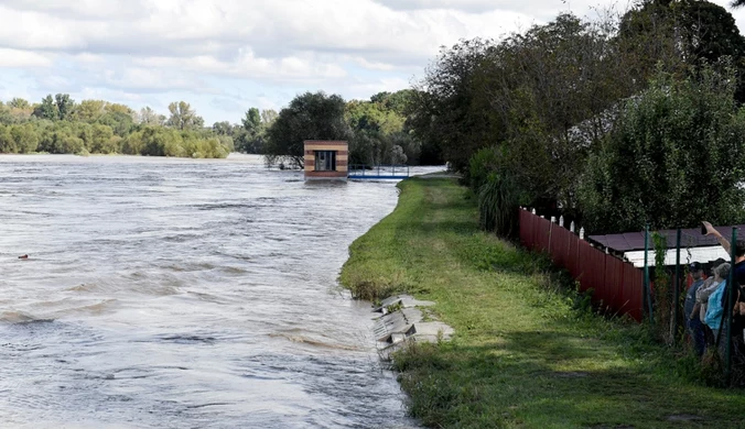 Służby spodziewały się tu fali kulminacyjnej. Tak minęła noc w Chałupkach