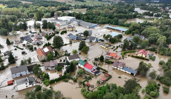 Dramatyczny bilans powodzi. Niepokój na kolejnych terenach