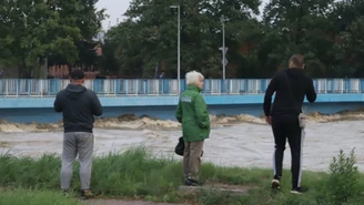 Zalany Głogówek odcięty od świata. Osobłoga pokazała siłę żywiołu