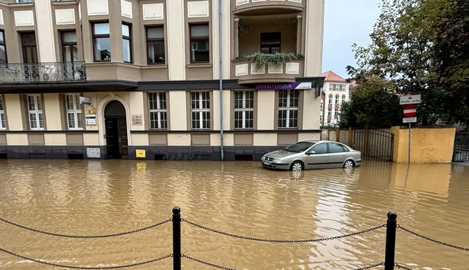 Dramatyczna sytuacja w Nysie. Pilny komunikat policji