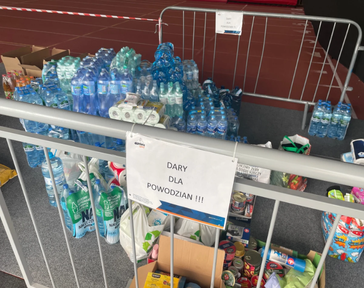 Zbiórki żywności, sprzętu czy środków higienicznych. Gotowość przyjęcia dzieci na półkolonie. Ponad 60 tys. złotych już zebranych w ramach zbiórki „Gdańsk Pomaga”. Mieszkańcy Trójmiasta organizują pomoc dla poszkodowanych w powodziach w południowo-zachodniej Polsce.