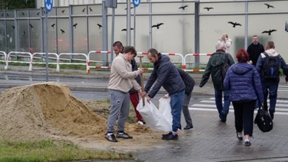 Stan klęski żywiołowej. Kolejne miasta szykują się na wielką wodę [RELACJA]