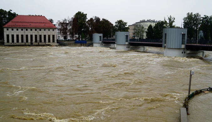 Walka o utrzymanie wału w Nysie. Najnowsze informacje