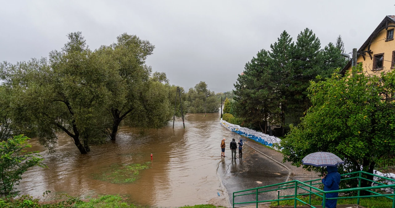 Prokuratura wszczyna śledztwo w sprawie powodzi w Jeleniej Górze – Cieplicach 