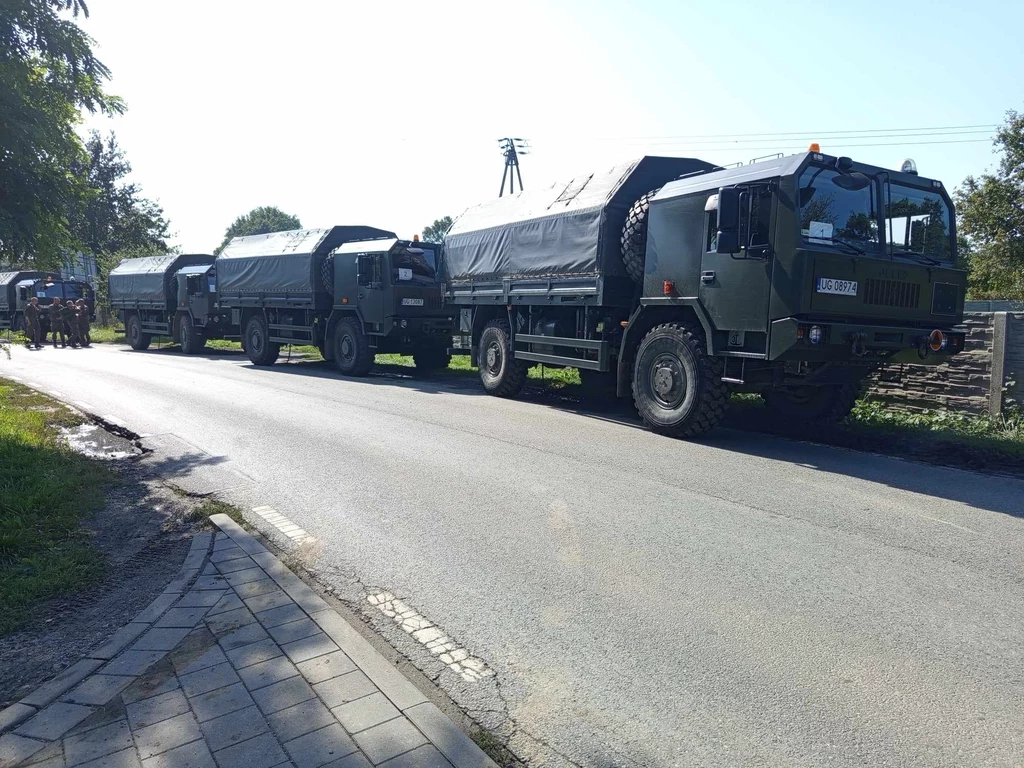 Wojskowe pojazdy na Marszowicach