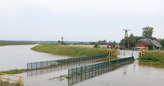 Odwołana ewakuacja w Kuźni Raciborskiej w Śląskiem. Mieszkańcy mogą wrócić do swoich domów. Tę decyzję podjął burmistrz, bo sytuacja się ustabilizowała.