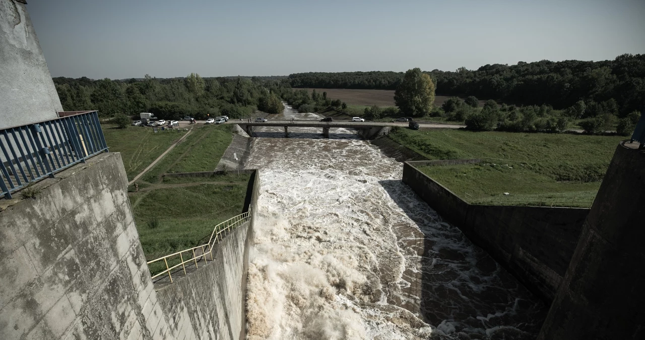 Powódź. RZGW Wrocław o zbiorniku Mietków: Nie potwierdzamy uszkodzenia