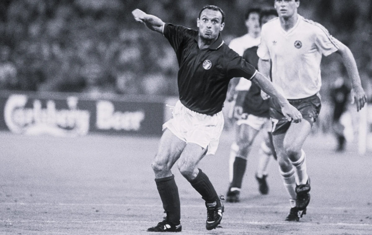 W wieku 59 lat zmarł były włoski piłkarz Salvatore Schillaci - król strzelców mundialu w 1990 roku, który odbywał się w Italii. Były zawodnik Messiny, Juventusu Turyn i Interu Mediolan od lat zmagał się z nowotworem.