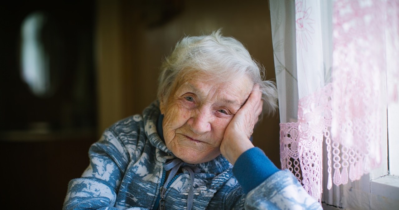 Nowe świadczenie dla seniorów. Miesięcznie choćby 2 tys. zł. Oto warunki