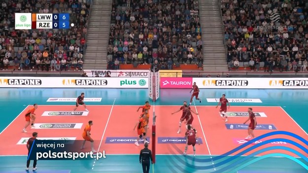 Asseco Resovia Rzeszów pokonała w Tarnowie Barkom Każany Lwów 3:1. Najlepszym zawodnikiem spotkania został wybrany Klemen Cebulj, który zdobył 16 punktów.

