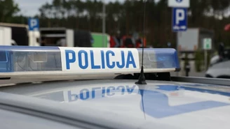 Zaatakował policjantów nożem. 35-letni napastnik nie żyje