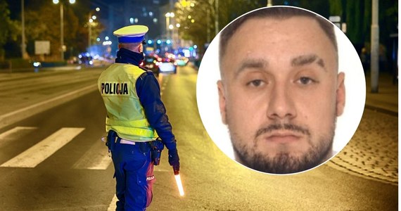 Jest Europejski Nakaz Aresztowania Łukasza Żaka. Wydał go Sąd Okręgowy w Warszawie. Poszukiwany miał spowodować śmiertelny wypadek na Trasie Łazienkowskiej w stolicy.