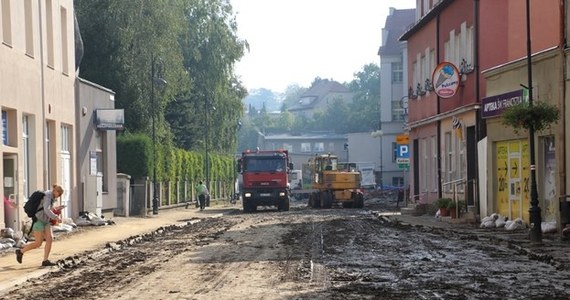 Władze Sopotu zadeklarowały w rozmowie z RMF FM, że chętnie przyjmą dzieci z terenów zniszczonych przez powódź. Będą mieć zapewniony nocleg, wyżywienie oraz zajęcia edukacyjne i rekreacyjne.  