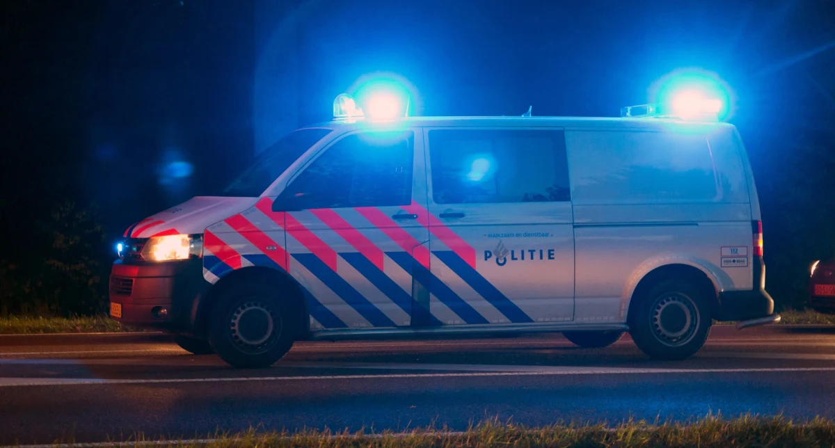 ​Jedna osoba poniosła śmierć, a druga została poważnie ranna w rezultacie ataku nożownika w Rotterdamie. Do incydentu w tym holenderskim mieście portowym doszło w czwartek późnym wieczorem.