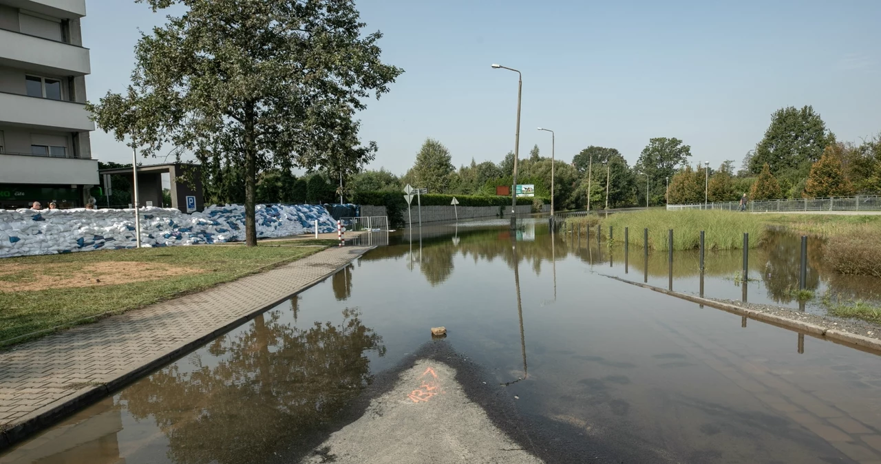 Polska walczy z powodzią 2024. Hydrolog zabrał głos/ zdj. ilustracyjne