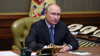 Media: Putin przygotowuje opinię publiczną na atak na państwa bałtyckie