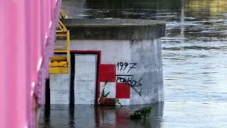 Wezwania do ewakuacji w kilku miejscowościach. "Sytuacja jest trudna"