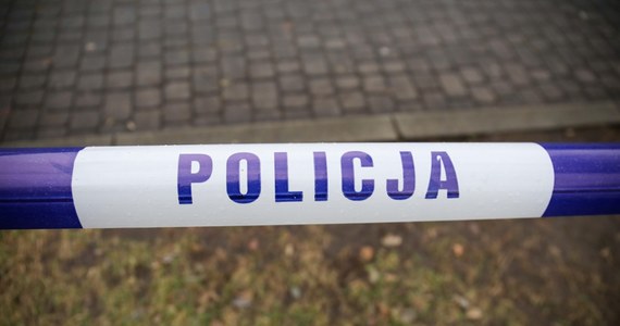 4-letnia dziewczynka zginęła w nocnym wypadku w Pinczynie w powiecie starogardzkim. Okoliczności tragedii bada policja i prokuratura.  