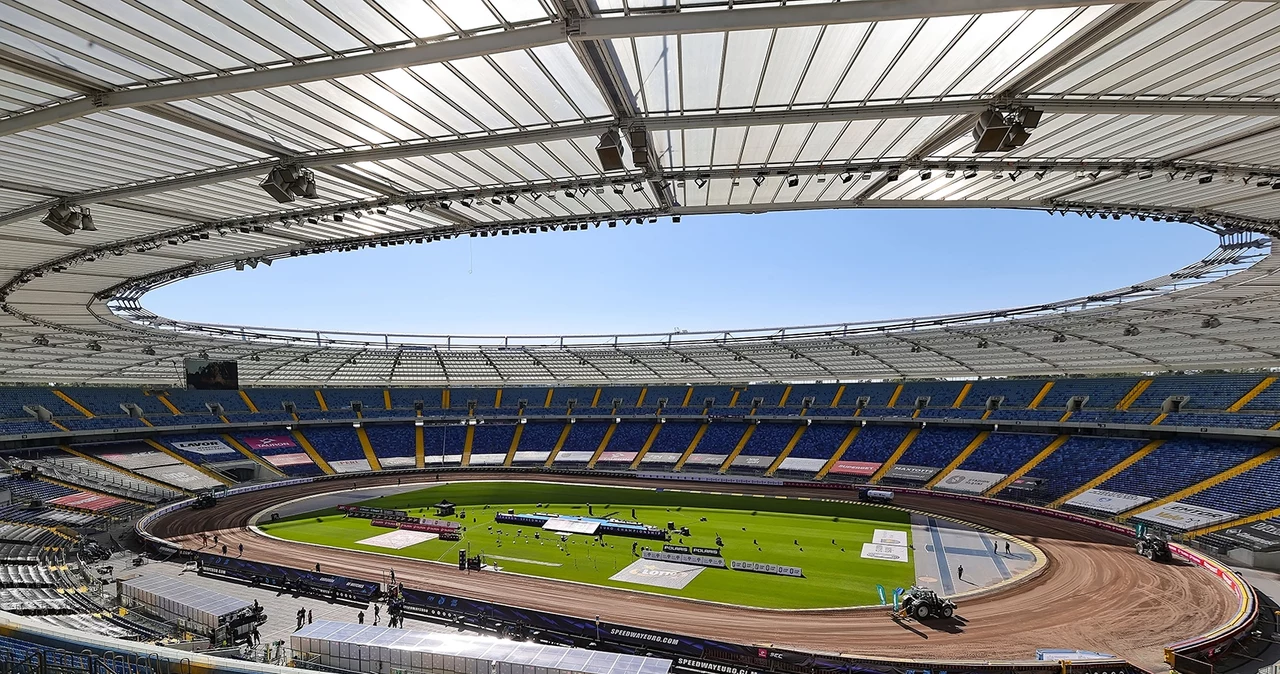 Tor żużlowy na Stadionie Śląskim.