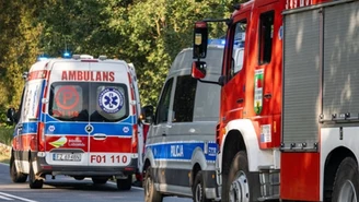 Zderzenie autobusu z autem osobowym. Nie żyje 27-latka