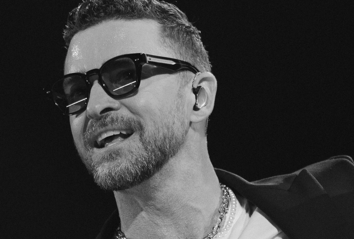 Justin Timberlake wraca do Polski! Fani mogą spodziewać się ulubionych utworów oraz hitów z jego najnowszego albumu "Everything I Thought It Was", takich jak "Drown" i "Selfish". Artysta wystąpi na PGE Narodowym w Warszawie 17 czerwca 2025 roku. 