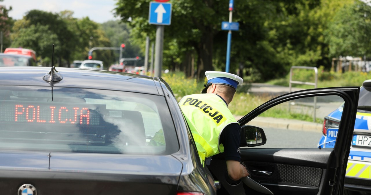 Tragiczny, wypadek, którego, doszło, Trasie, Łazienkowskiej, wstrząsnął, opinią, publiczną, tego, stopnia, pierwsze, strony, gaz Rewolucja w przepisach. Przekroczysz prędkość, będziesz przestępcą