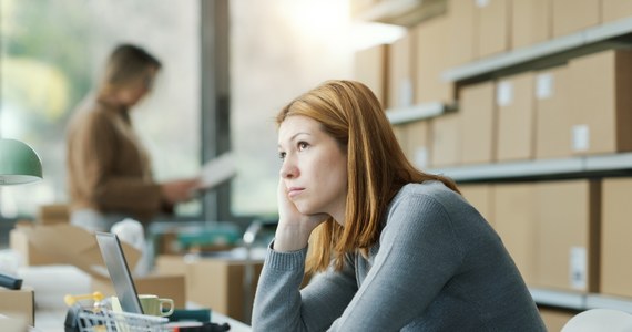 Prawie połowa z nas regularnie czuje się zmęczona w pracy. Taki jest wniosek z zaprezentowanych dzisiaj badań Koalicji Bezpieczni w Pracy. 