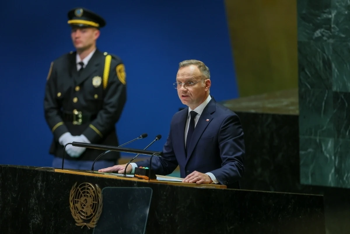 Prezydent Andrzej Duda występując przed Zgromadzeniem Ogólnym ONZ powiedział, że nie da się osiągnąć pokoju i bezpieczeństwa na świecie bez poszanowania prawa. Upominał się też o Ukrainę, podkreślając, że nie można pozwolić na to, by rosyjska wojna przerodziła się w kolejny zamrożony konflikt. "To najważniejsze zadanie na przyszłość" - mówił podczas debaty.