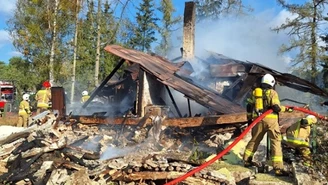 Głośna eksplozja w domu jednorodzinnym. Nie żyje jedna osoba 