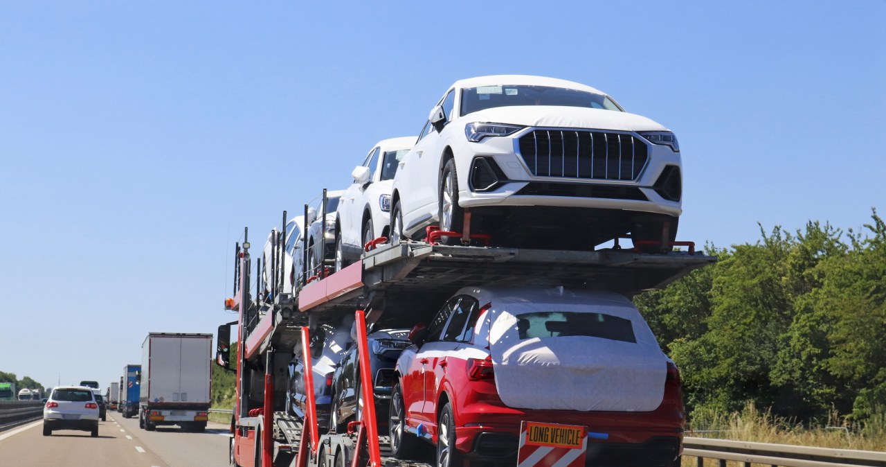 600 luksusowych aut trafiło do Rosji i Białorusi. CBŚP zatrzymało 20 osób