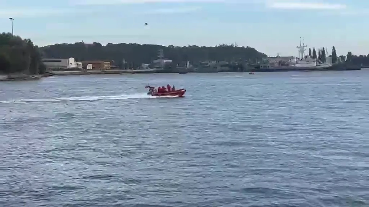 Na jachcie płynącym po Zatoce Puckiej doszło do pożaru. Na szczęście nikomu nic się nie stało. Prewencyjnie ewakuowano 6 osób.