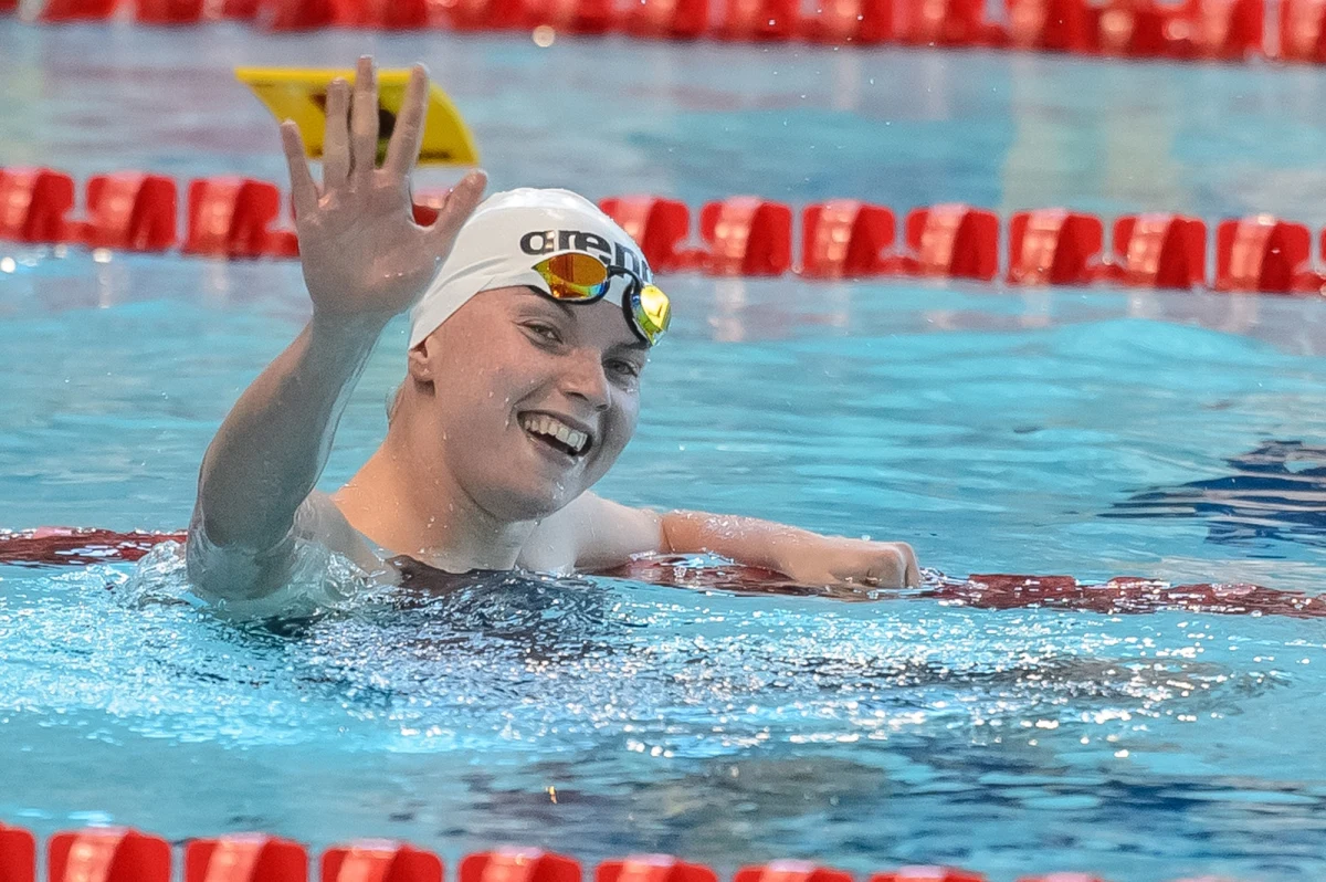 Zarzut spowodowania wypadku ze skutkiem śmiertelnym usłyszał 24-letni Jacek D. W połowie sierpnia na drodze pod Olsztynem mężczyzna nie zatrzymał się przed znakiem stop i uderzył w motocykl, którym jechała utytułowana pływaczka Justyna Burska. Kobieta zginęła na miejscu.