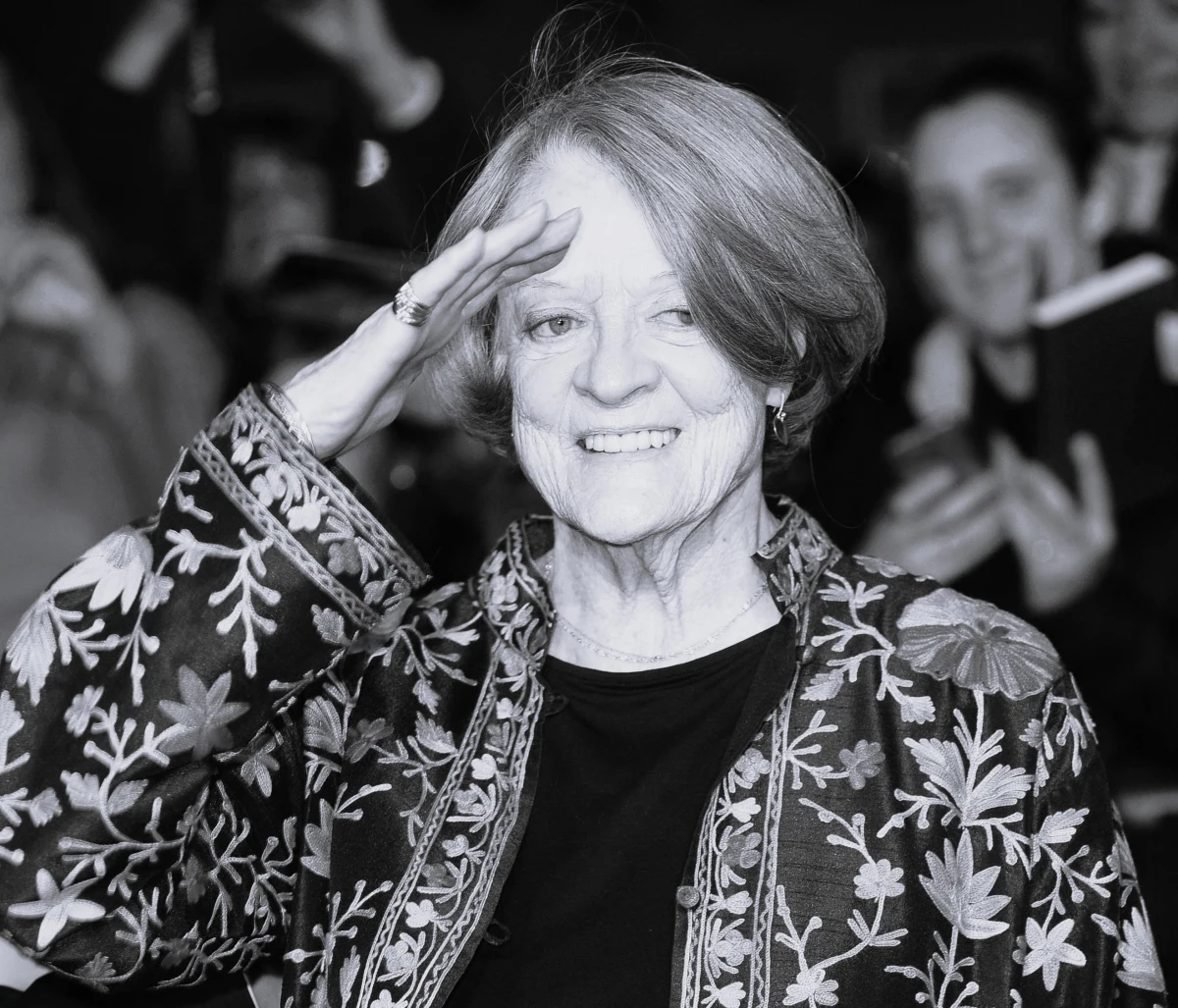 W wieku 89 lat zmarła Maggie Smith. Nagrodzona tytułem szlacheckim Smith należała do grona aktorek i aktorów nazywanych arystokracją brytyjskiej sceny i ekranu kinowego. 