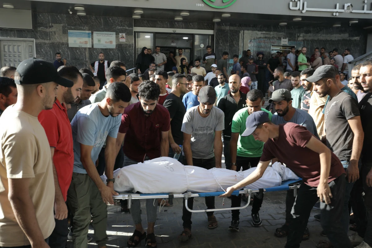 Palestyńscy bojownicy zastrzelili w czwartek na południu Strefy Gazy Islam Hidżazi, menedżerkę zarejestrowanej w USA organizacji humanitarnej HEAL Palestine - poinformowała w piątek agencja Reutera, powołując się na świadków zdarzenia i rodzinę zmarłej. Kobieta miała zostać zastrzelona "przez przypadek". Hamas nie skomentował do tej pory tej sprawy.